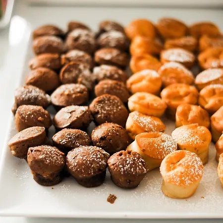 فندق ريجينا كريستينا 4*