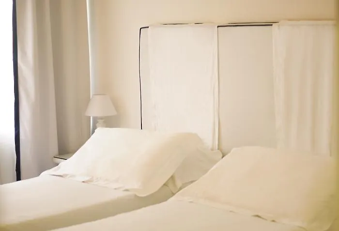 ريجينا كريستينا 4*