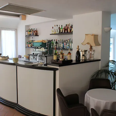 里贾纳克里斯蒂娜酒店 卡普里