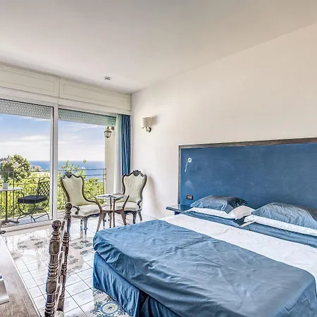 Regina Cristina Hotel 4*