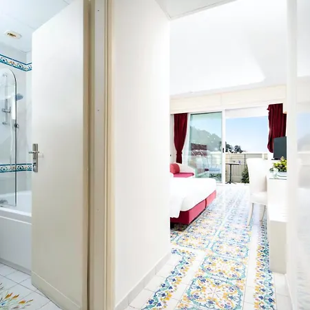Hotel Regina Cristina 4*
