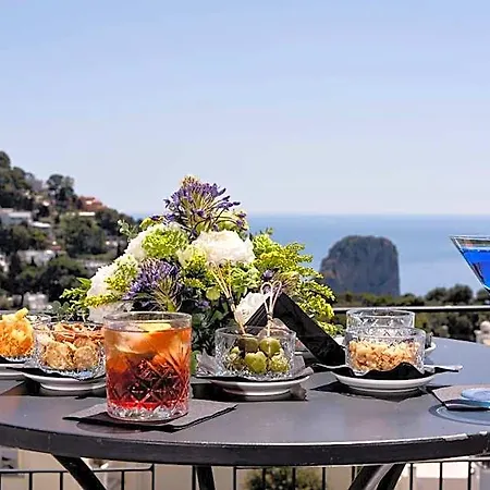 Otel Regina Cristina