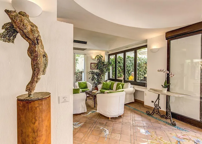 Regina Cristina Szálloda Capri