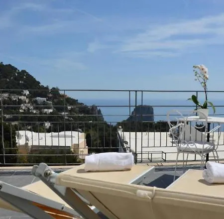 Regina Cristina 4*